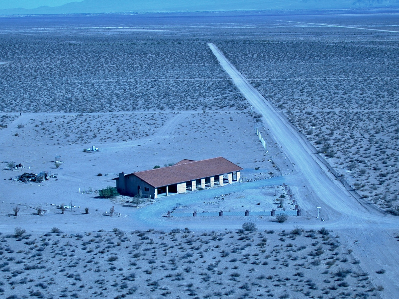 The property in 2002, before Stephen's restoration.